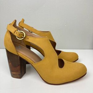 Fortress of Inca Luna Naya Amber Yellow Suede Sculpted Wood Heels US 10, EU 40